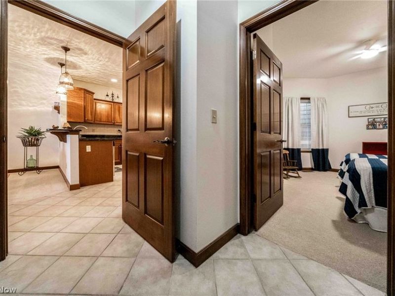 3000 Whispering Shores Drive, Vermilion, OH 44089 Photo 19
