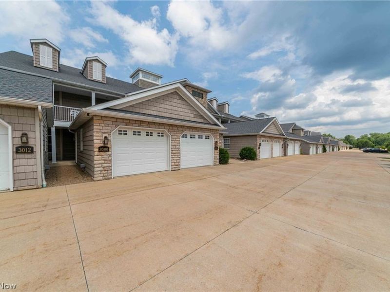 3000 Whispering Shores Drive, Vermilion, OH 44089 Photo 4