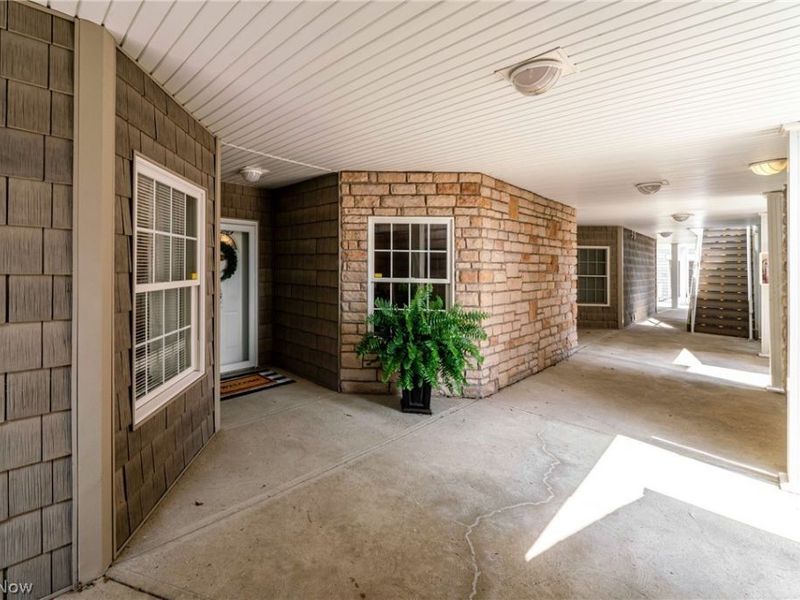 3000 Whispering Shores Drive, Vermilion, OH 44089 Photo 5