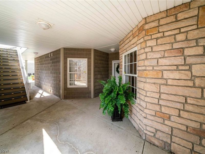 3000 Whispering Shores Drive, Vermilion, OH 44089 Photo 7