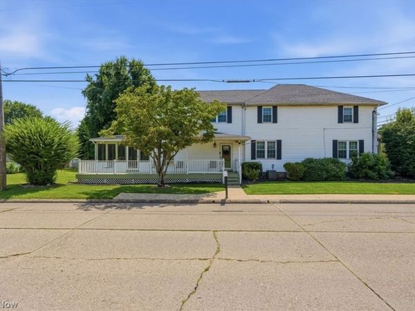 1610 9th Avenue, Vienna, WV 26105