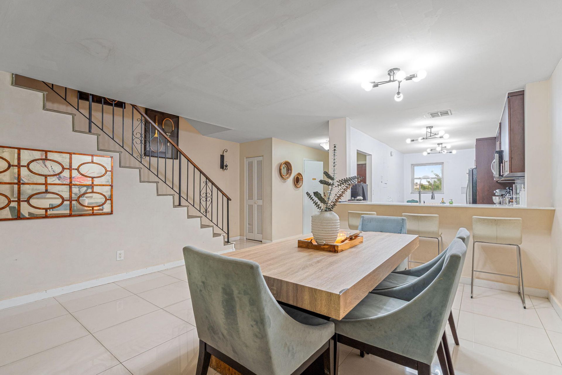 3728 Estepona Avenue, Unit 15-D-2, Doral, FL 33178 Photo