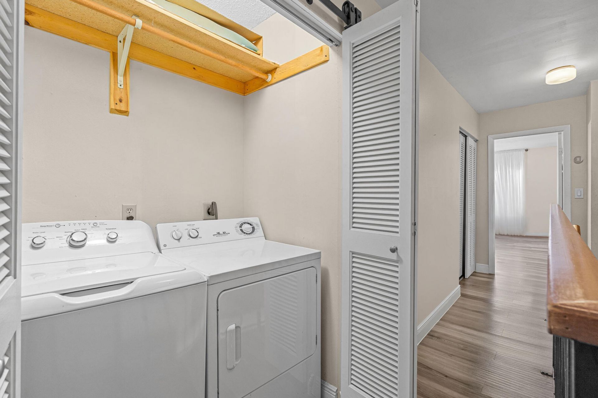 3728 Estepona Avenue, Unit 15-D-2, Doral, FL 33178 Photo