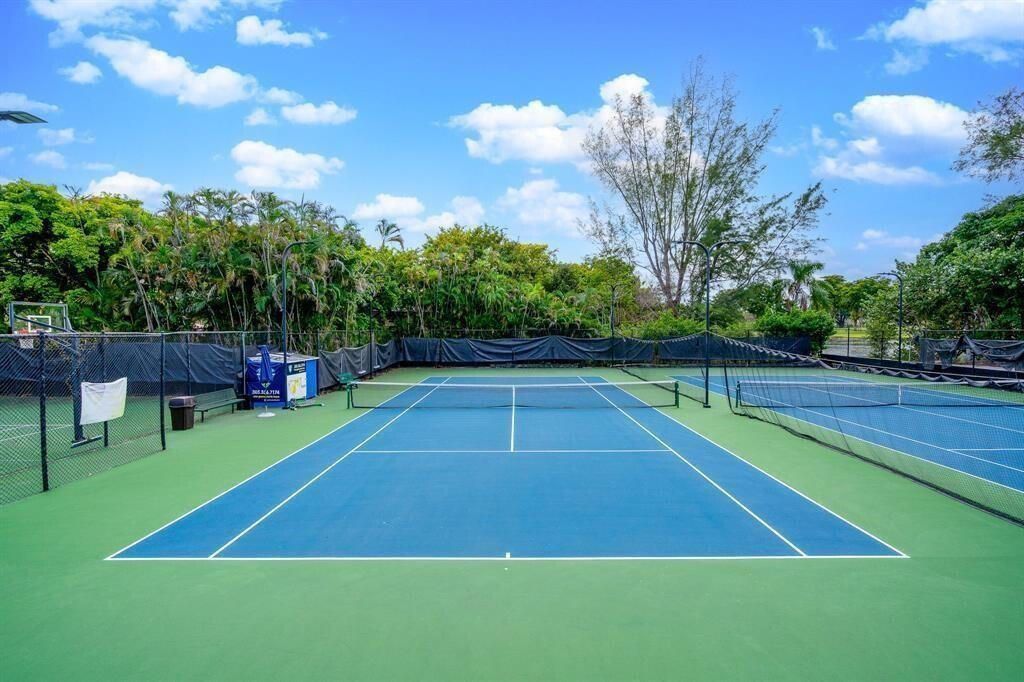 3728 Estepona Avenue, Unit 15-D-2, Doral, FL 33178 Photo
