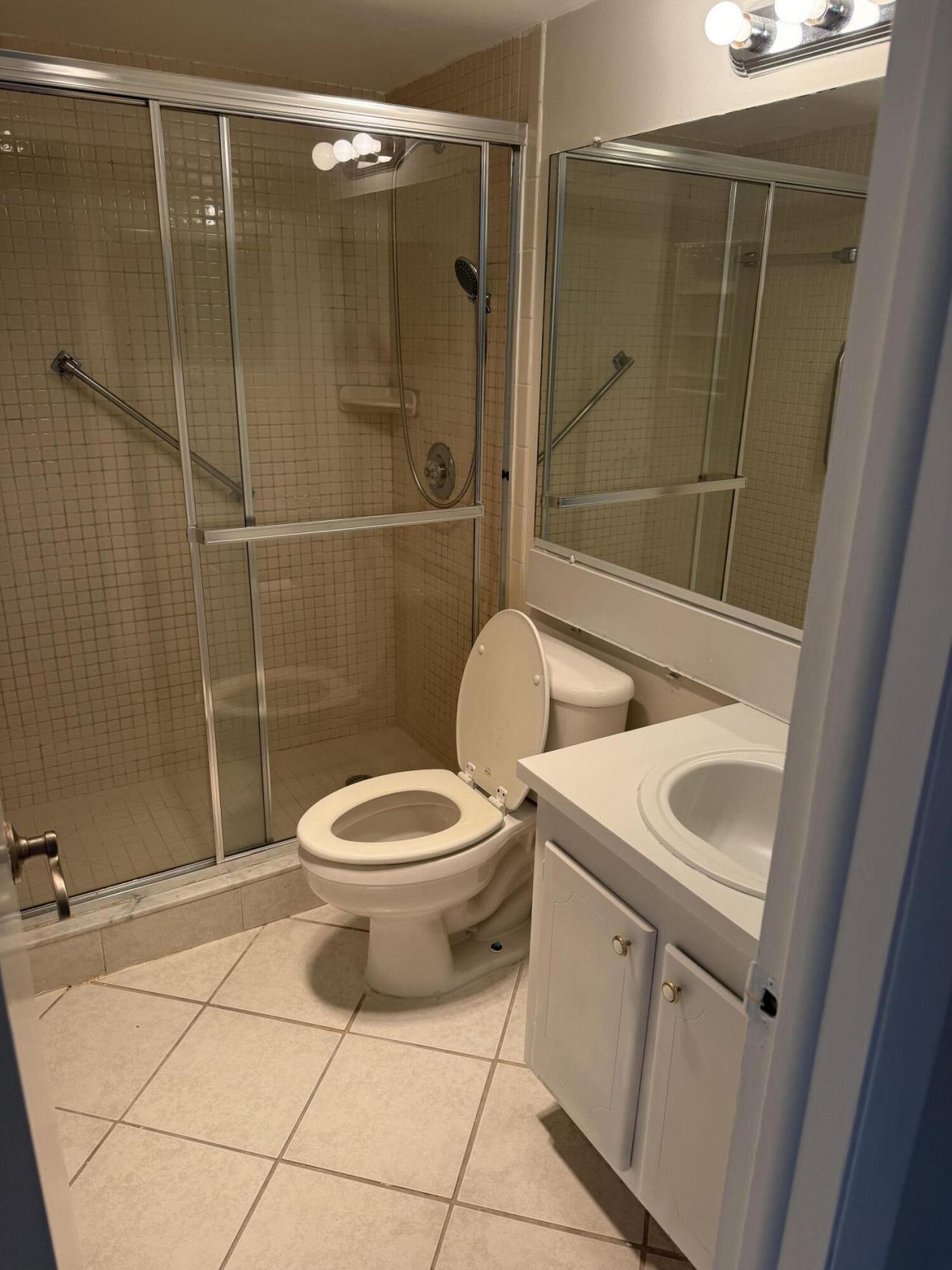 147 Cambridge G, West Palm Beach, FL 33417 Photo