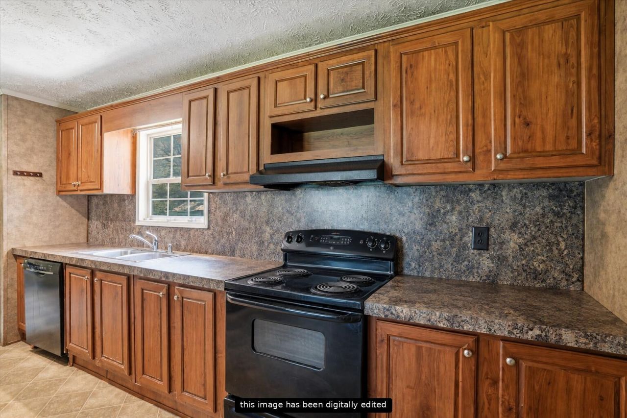 315 Tundra Lane Photo 36
