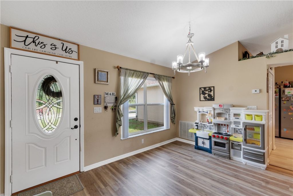 604 Carnival Terrace, Sebastian, FL 32958 Photo