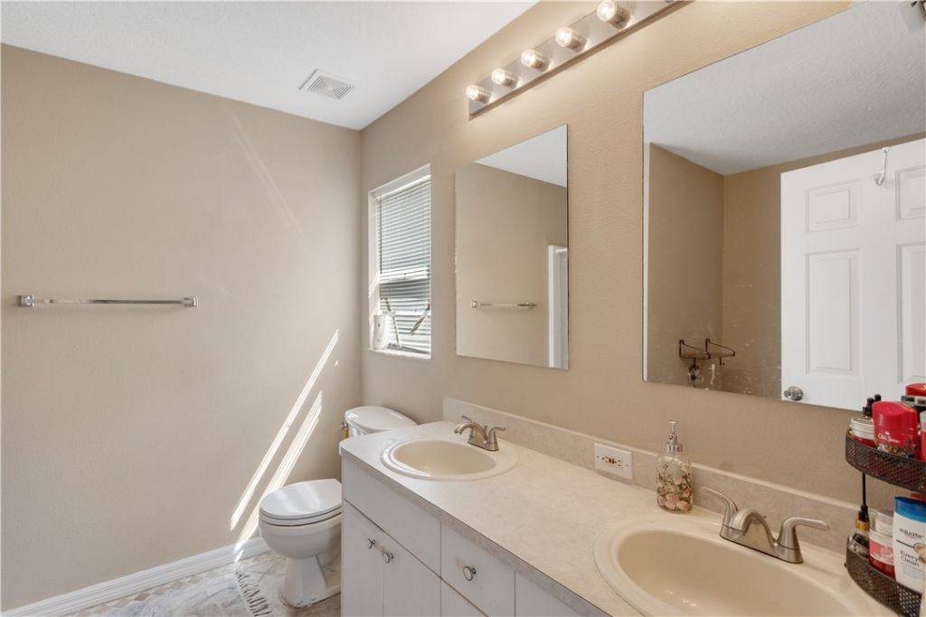 604 Carnival Terrace, Sebastian, FL 32958 Photo