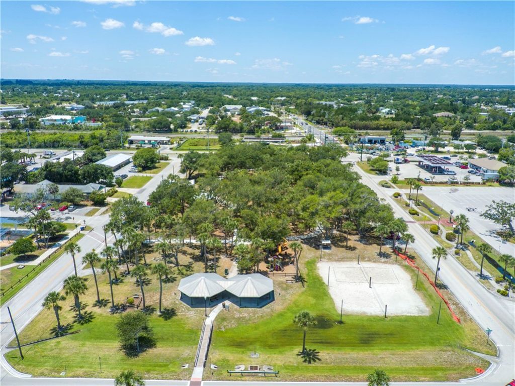 604 Carnival Terrace, Sebastian, FL 32958 Photo
