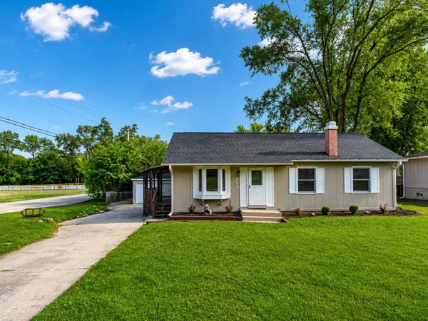 413 Fairfield Drive , Island Lake, IL 60042