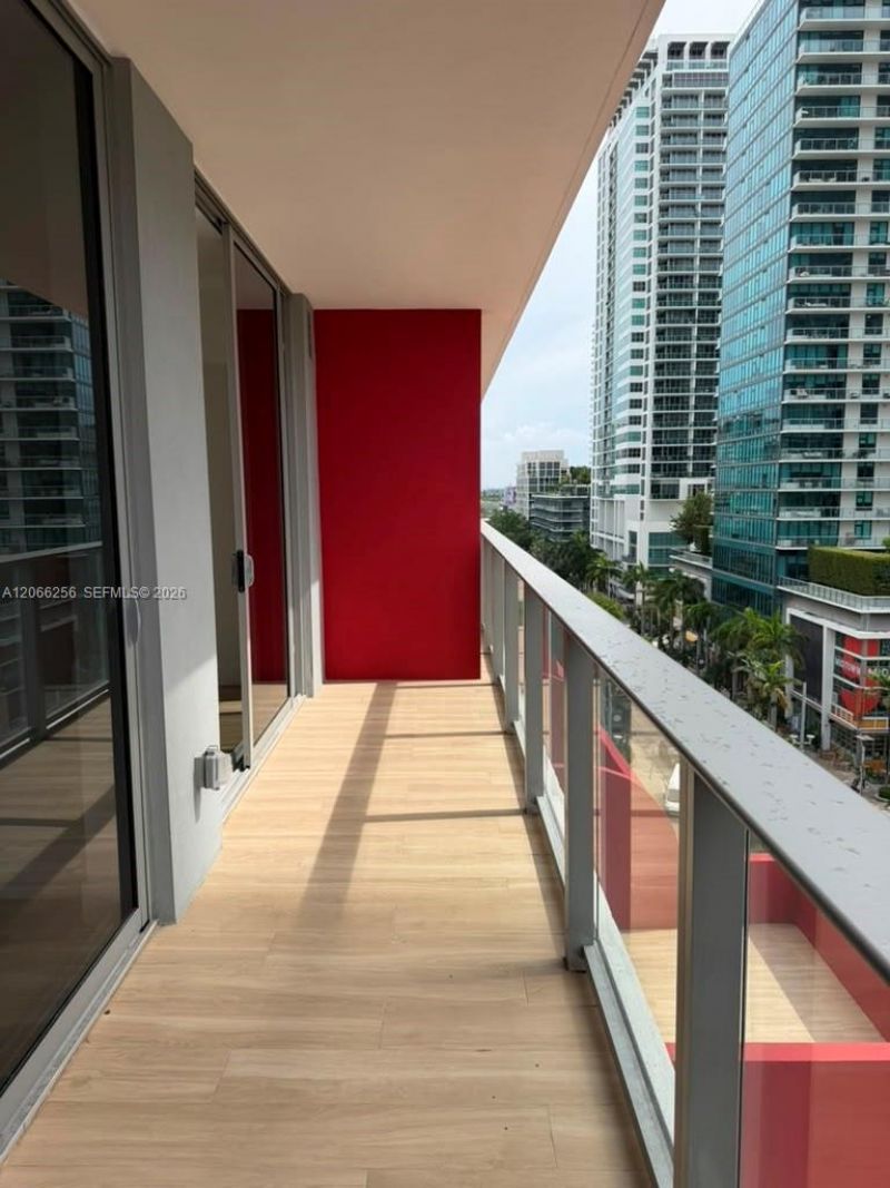 90 NE 32nd St , Unit 807, Miami, FL 33145 Photo
