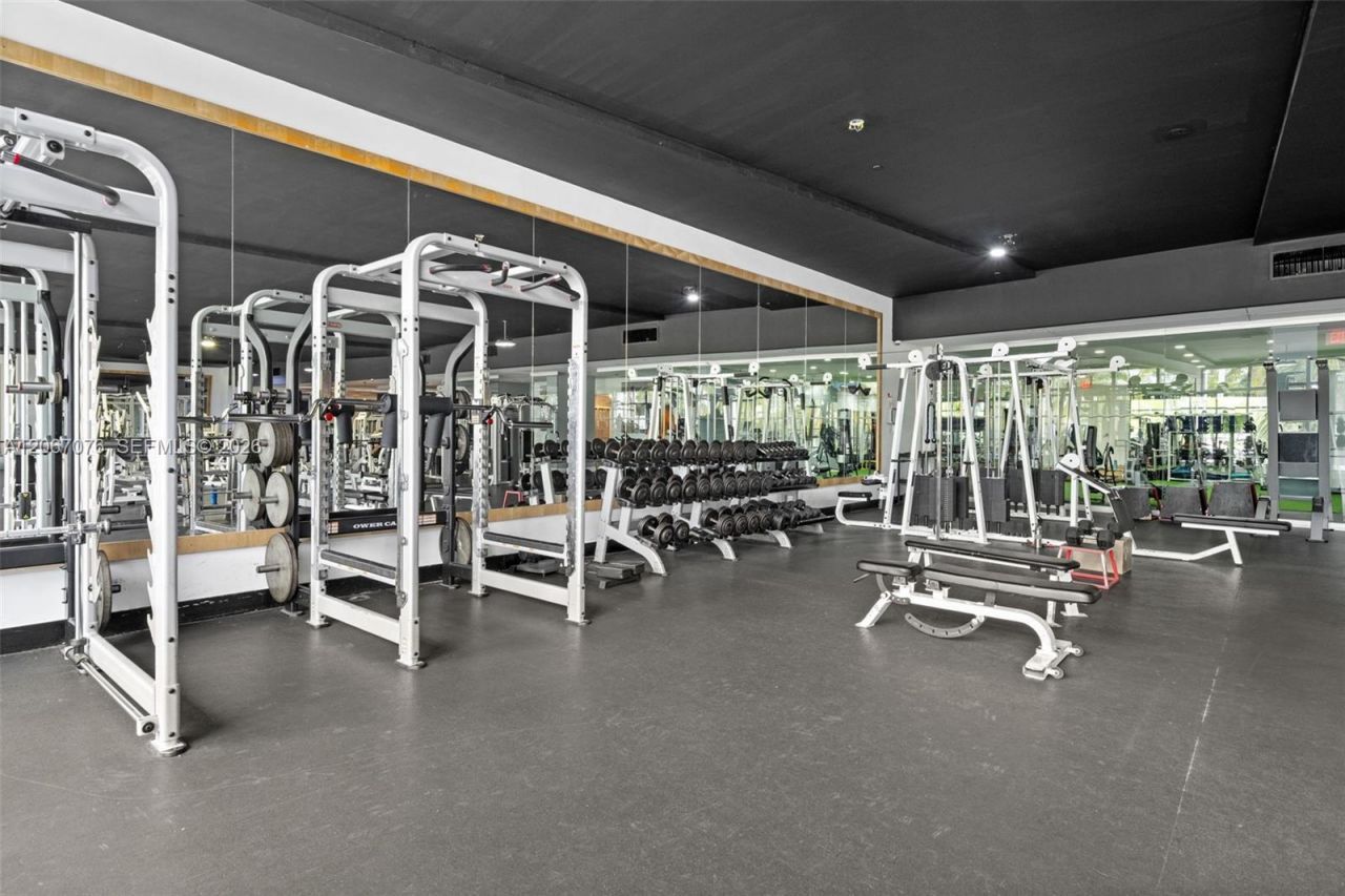 1000 West Ave, Unit 309, Miami Beach, FL 33139 Photo
