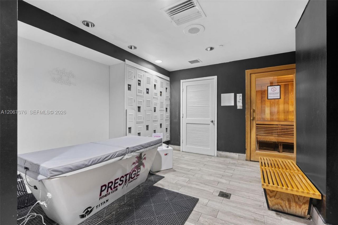 1000 West Ave, Unit 309, Miami Beach, FL 33139 Photo