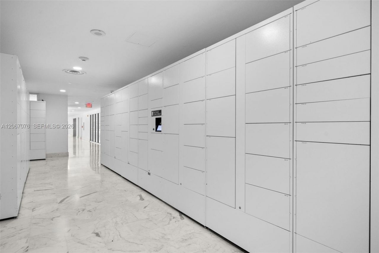 1000 West Ave, Unit 309, Miami Beach, FL 33139 Photo