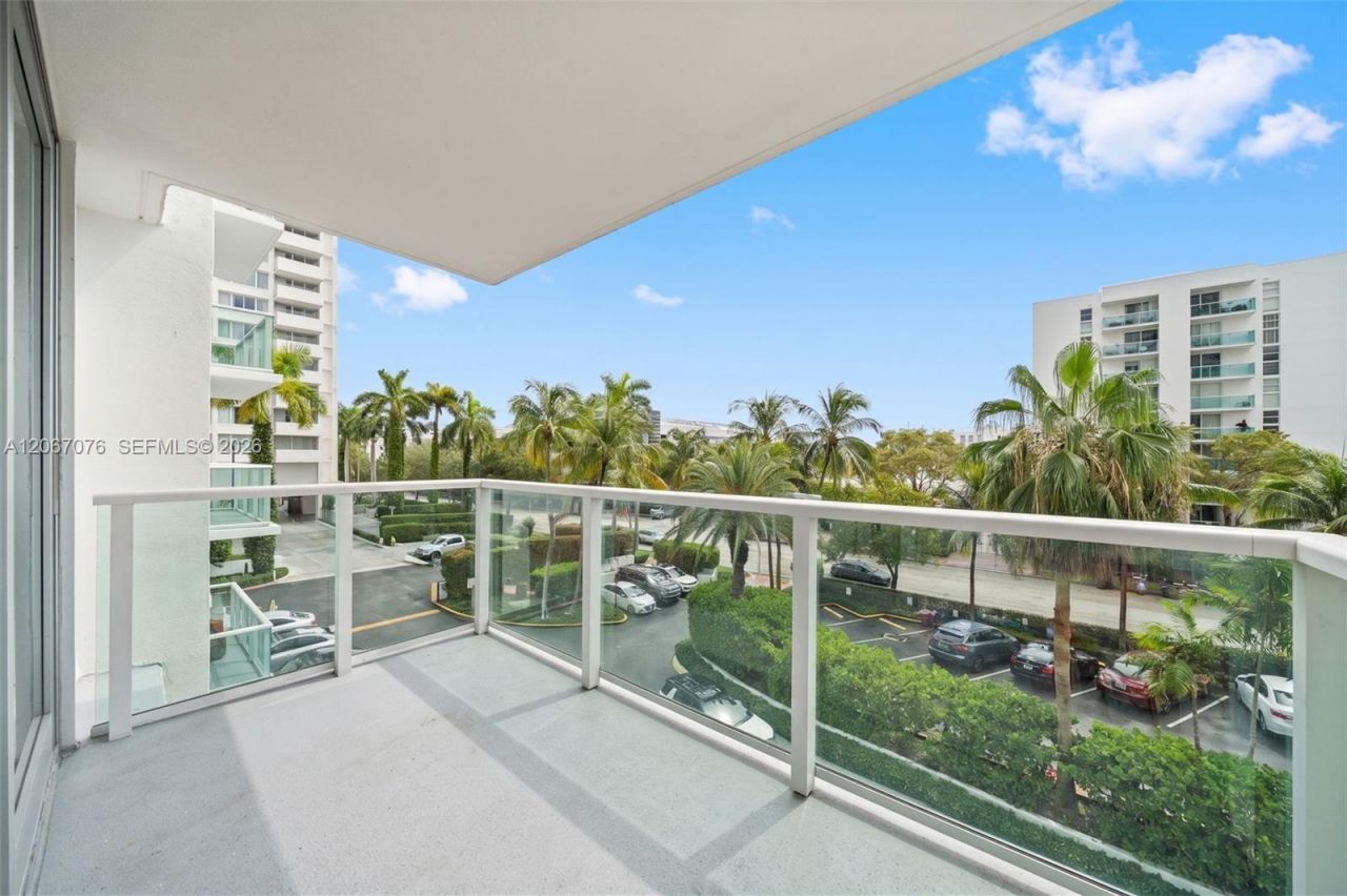 1000 West Ave, Unit 309, Miami Beach, FL 33139 Photo
