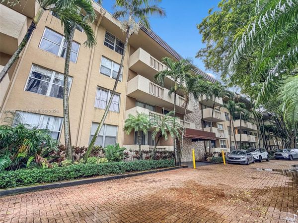 1800 Sans Souci Blvd, Unit 239, North Miami, FL 33181