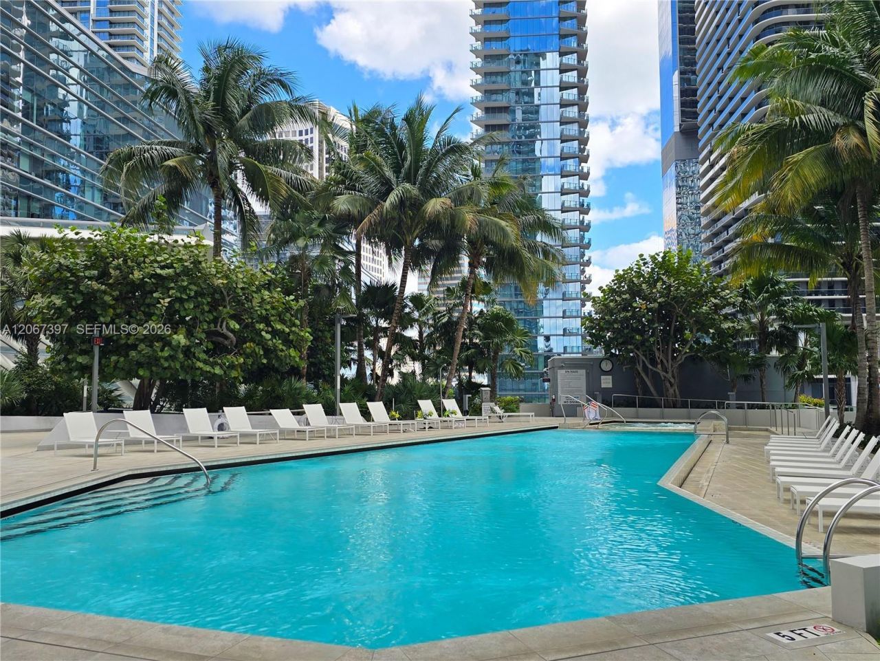88 SW 7th St , Unit 3007, Miami, FL 33130 Photo