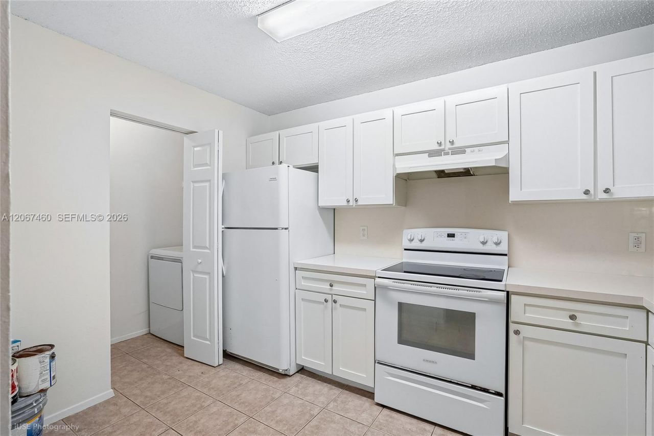 11205 W Atlantic Blvd , Unit 207, Coral Springs, FL 33071 Photo