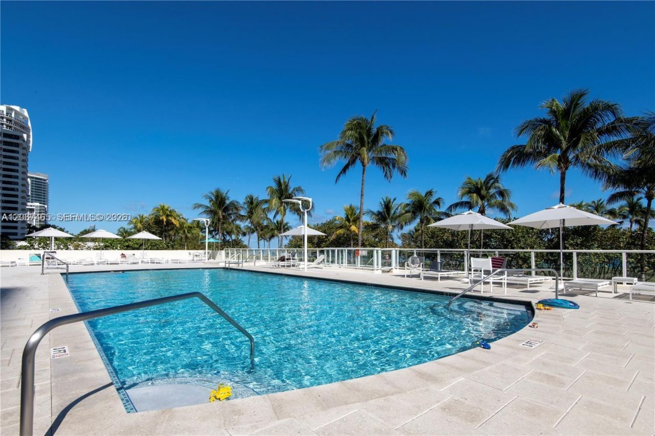 10185 Collins Ave , Unit 1416, Bal Harbour, FL 33154 Photo