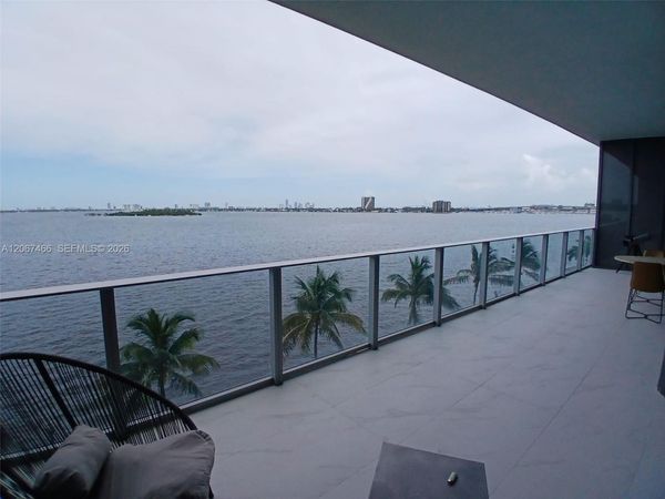 700 NE 24th St, Unit 204-A, Miami, FL 33137