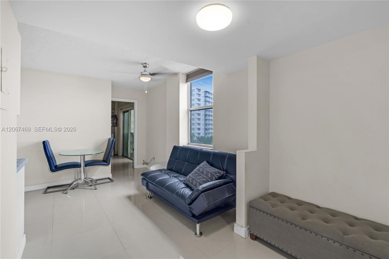 899 West Ave , Unit 7H, Miami Beach, FL 33139 Photo