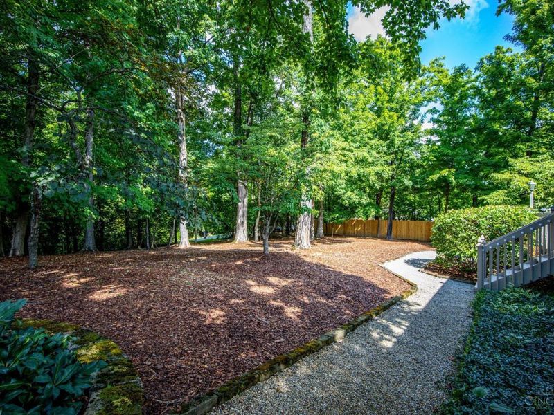 5209 Oakhill Lane, Green Township, OH 45247 Photo 58