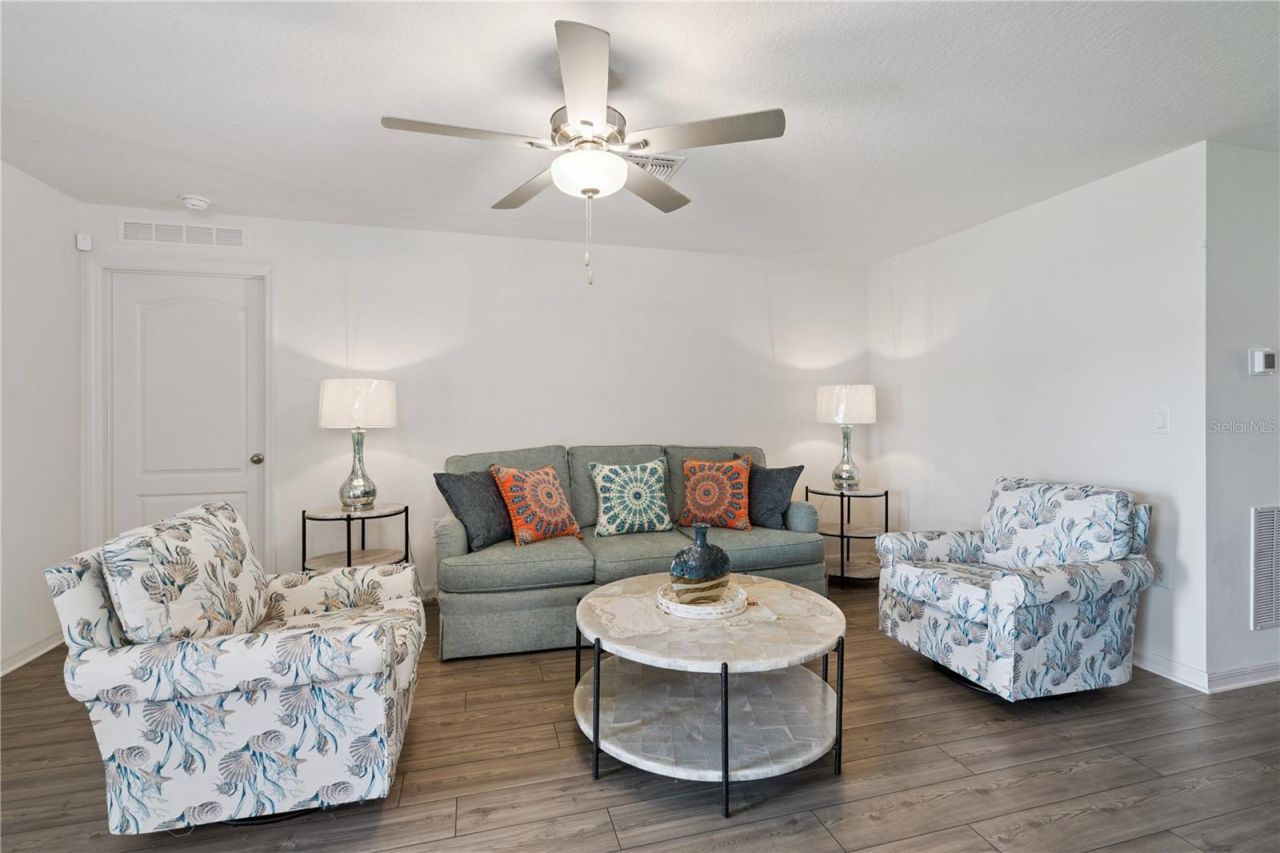 12965 Del Lago Drive, Astatula, FL 34705 Photo