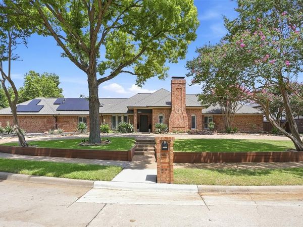3901 Leon Drive , Plano, TX 75074
