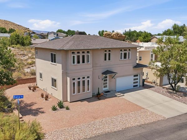 2373 1/2 Rana Road, Grand Junction, CO 81507