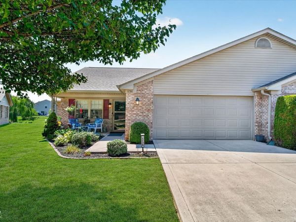 1736 Magnolia Drive , Greenwood, IN 46143