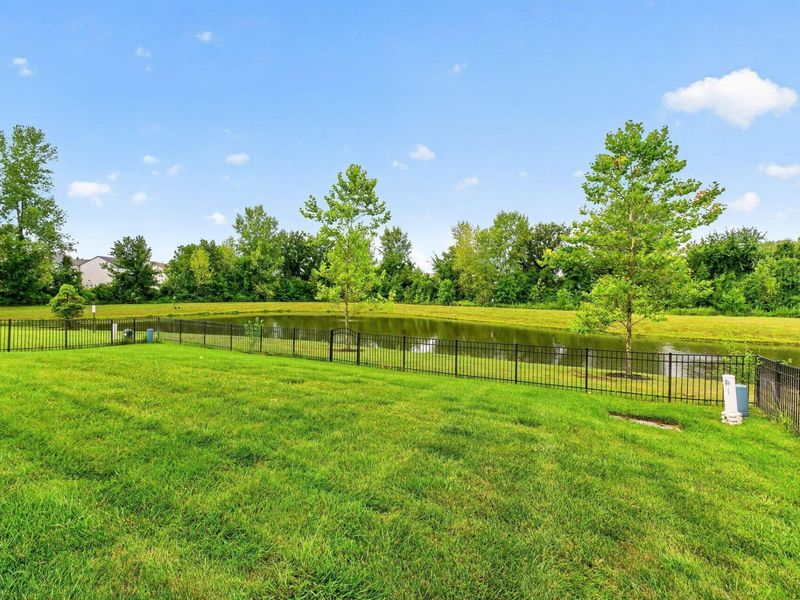 8645 Conestoga Valley Drive, Blacklick, OH 43004 Photo 20
