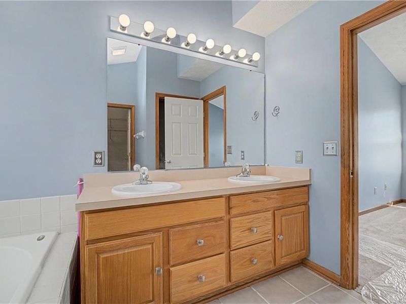 2996 Brookfield Court, Beavercreek, OH 45431 Photo 30