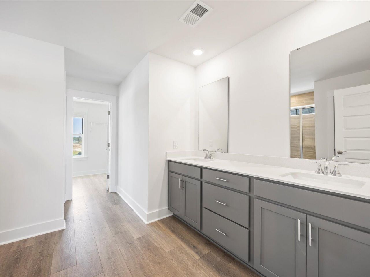 450 Radiant Blue Way Photo 22