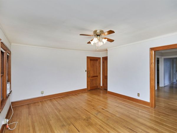 3936 University Avenue, Unit 4, Des Moines, IA 50311