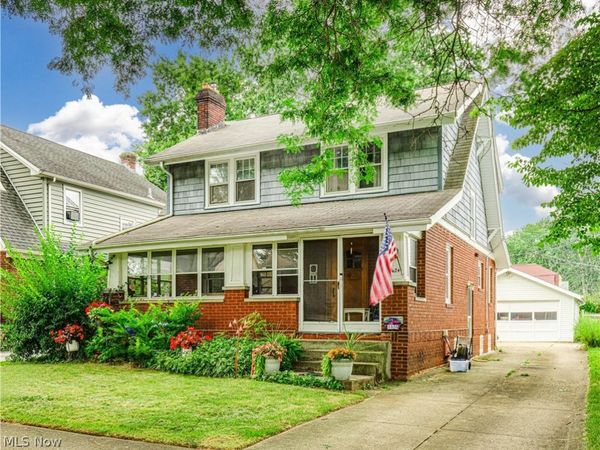 1634 Greenlawn Avenue , Akron, OH 44301