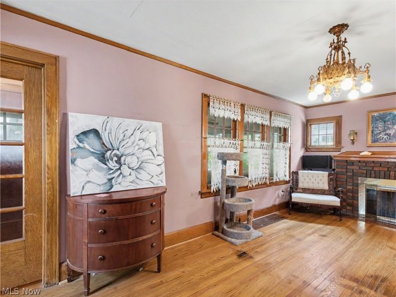 1634 Greenlawn Avenue, Akron, OH 44301 Photo 3