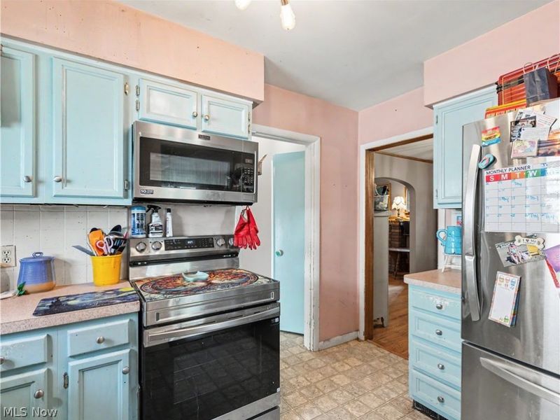1634 Greenlawn Avenue, Akron, OH 44301 Photo 9