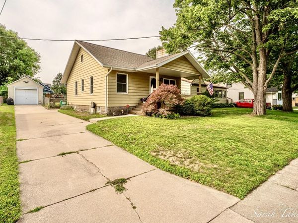 116 35th Street SE, Grand Rapids, MI 49548