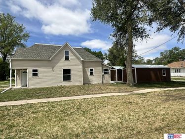 506 N 10th Street, Geneva, NE 68361