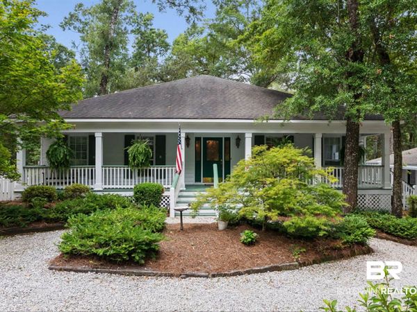 325 Grays Lane, Daphne, AL 36526