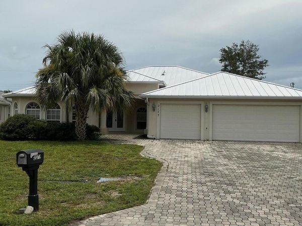 2173 SW IDAHO Lane, Port St. Lucie, FL 34953