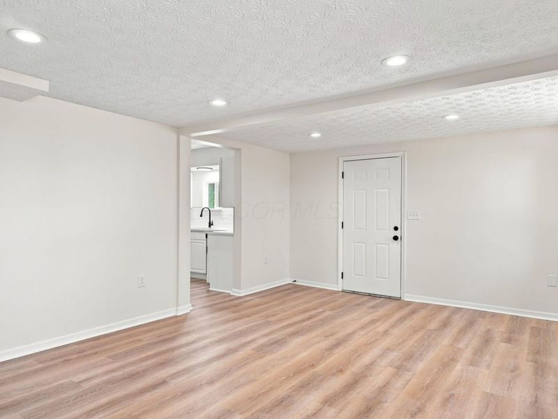 13098 Cleveland Road SW, Pataskala, OH 43062 Photo 32