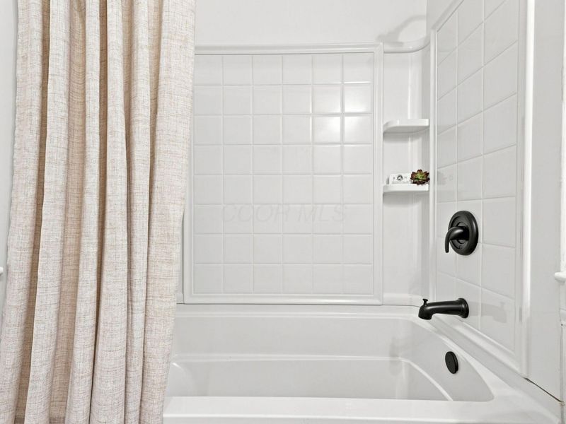 13098 Cleveland Road SW, Pataskala, OH 43062 Photo 38