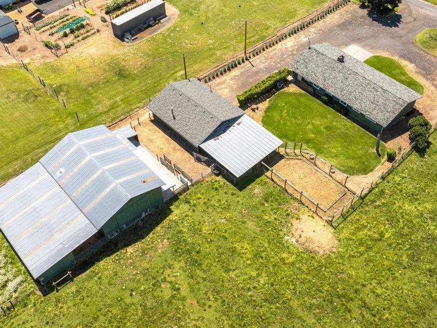 Property Image 80