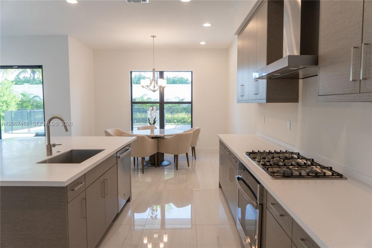 8151 Laurel Falls Dr , Boca Raton, FL 33496 Photo