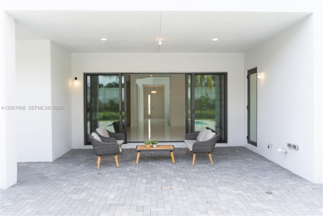 8151 Laurel Falls Dr , Boca Raton, FL 33496 Photo