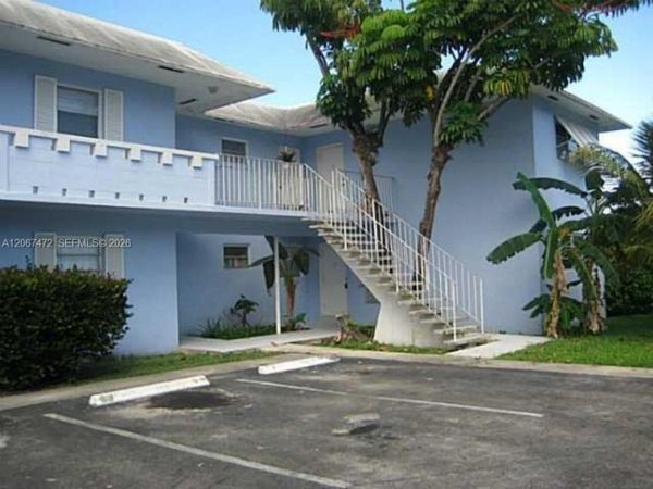 7550 SW 82nd St , Unit F204, Miami, FL 33143