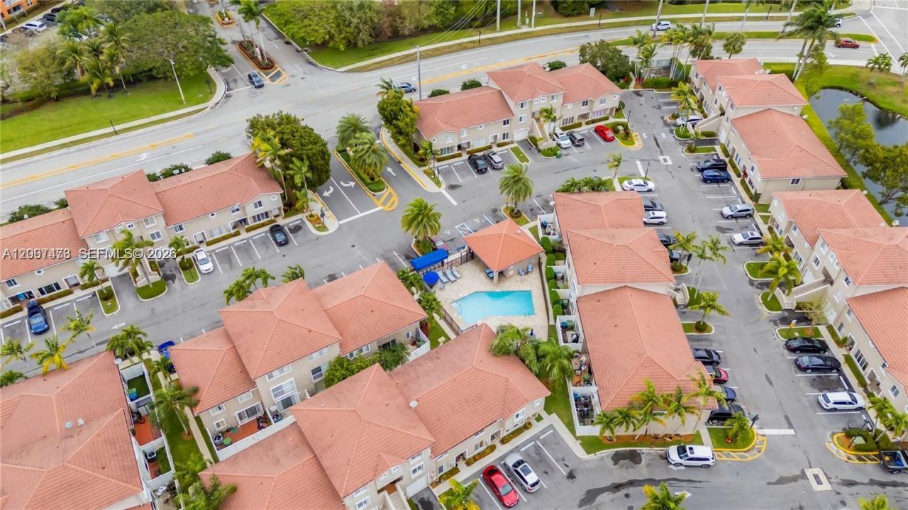 128 Riviera Cir, Unit 128, Weston, FL 33326 Photo