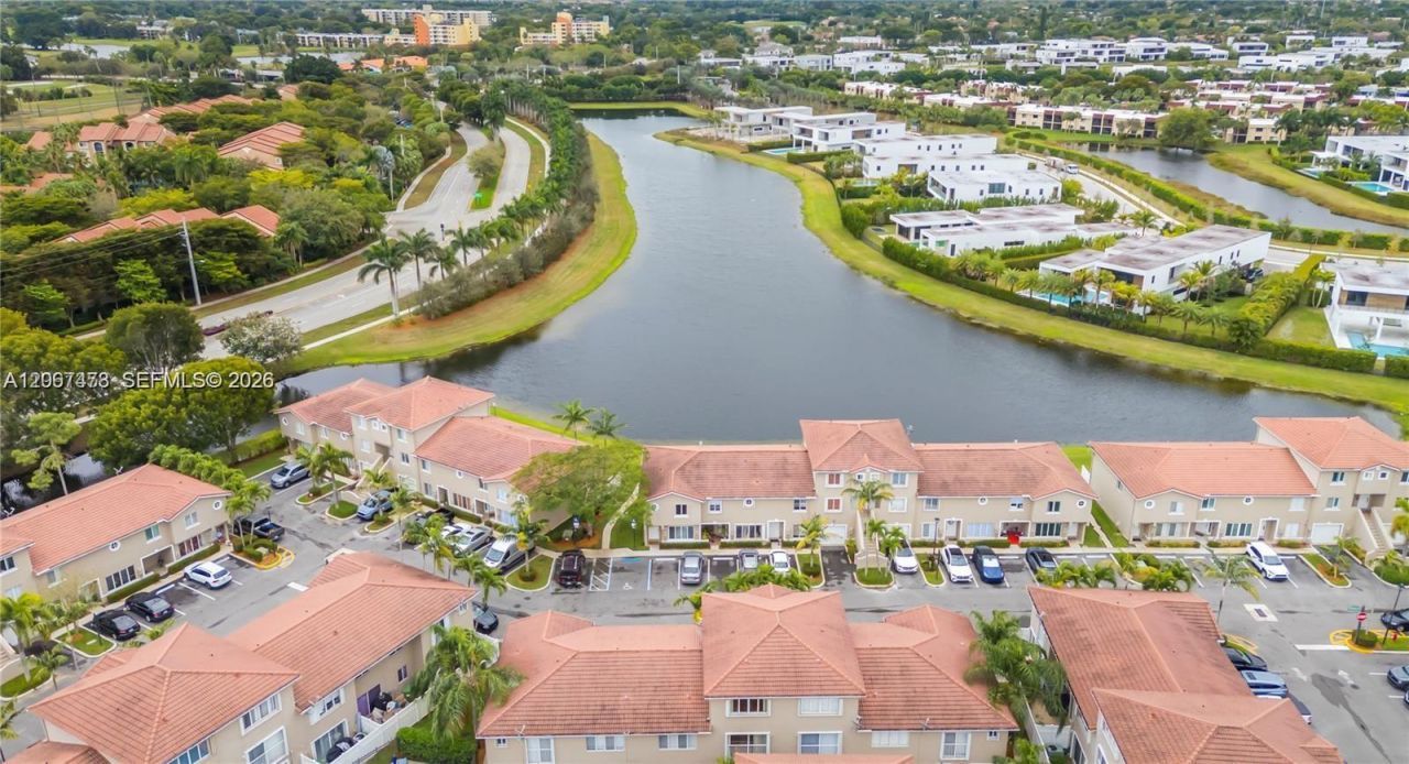 128 Riviera Cir, Unit 128, Weston, FL 33326 Photo