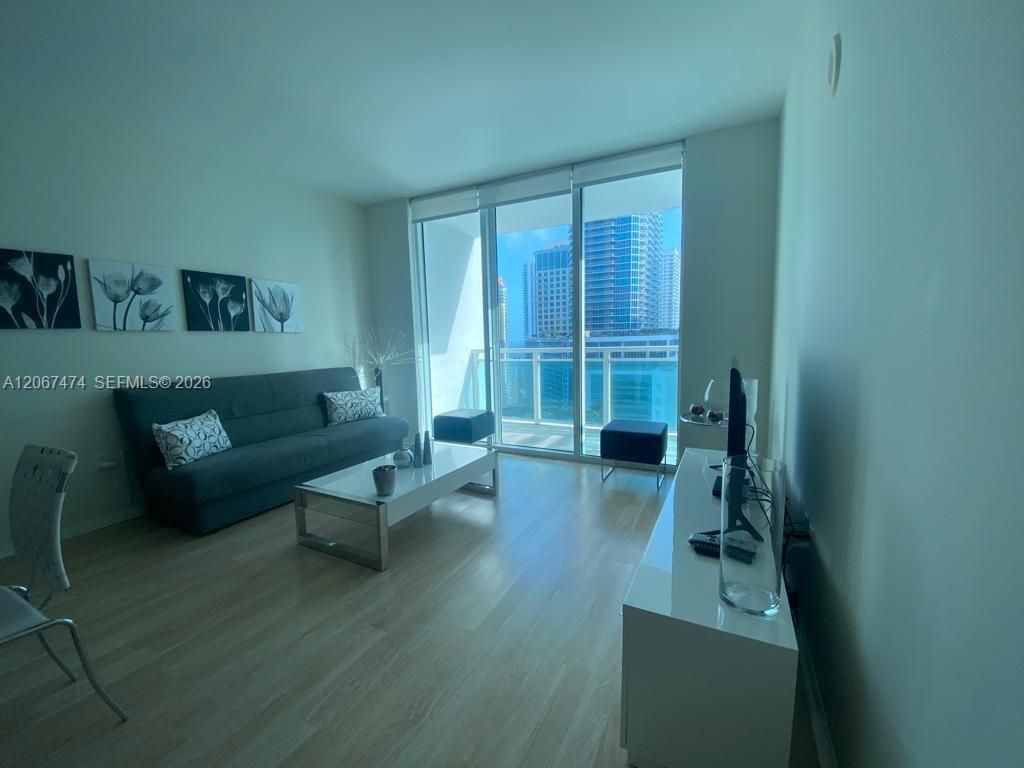 950 Brickell Bay Dr , Unit 1903, Miami, FL 33131 Photo